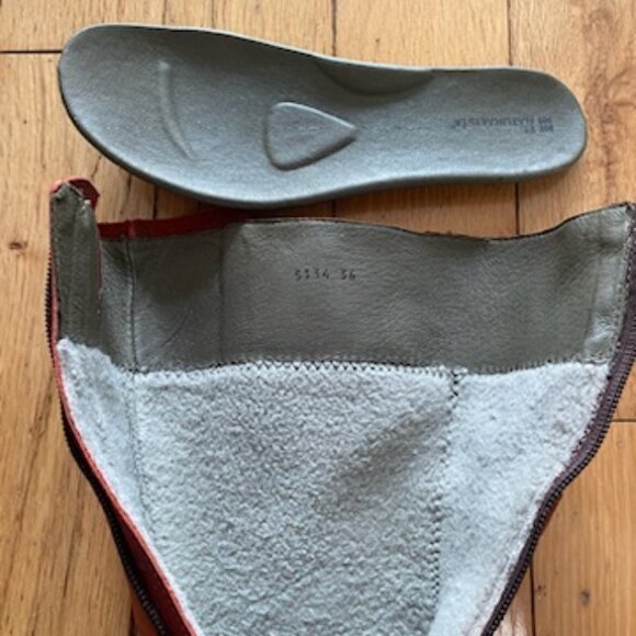 EL NATURALISTA ORANGER LEATHER BOOT - Picture 3 of 4